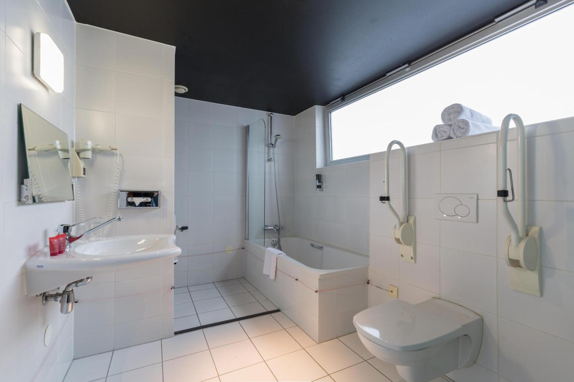 Leonardo Hotel Almere City Center מראה חיצוני תמונה